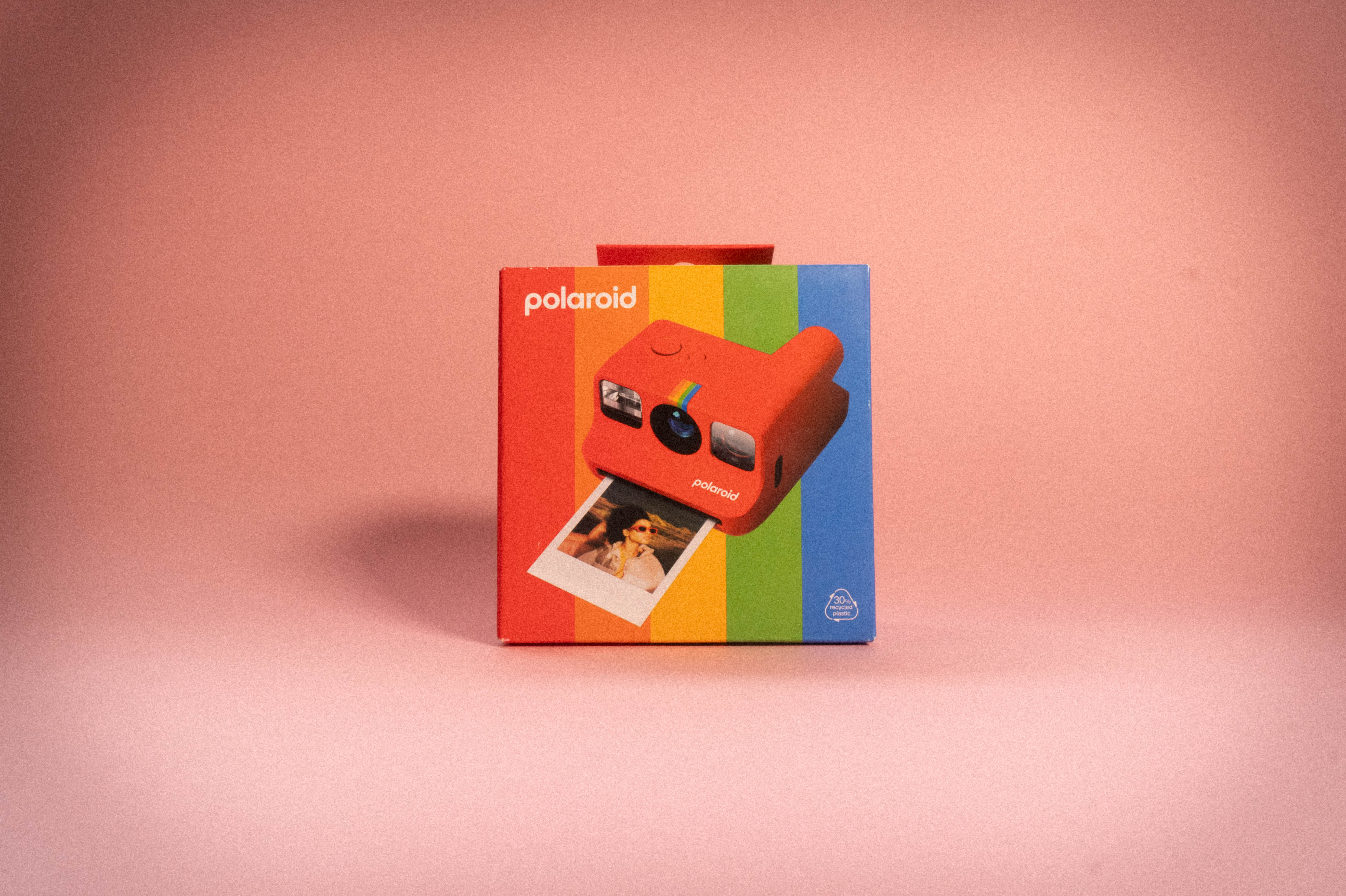 Cámara de Película Instantánea Polaroid Go Roja