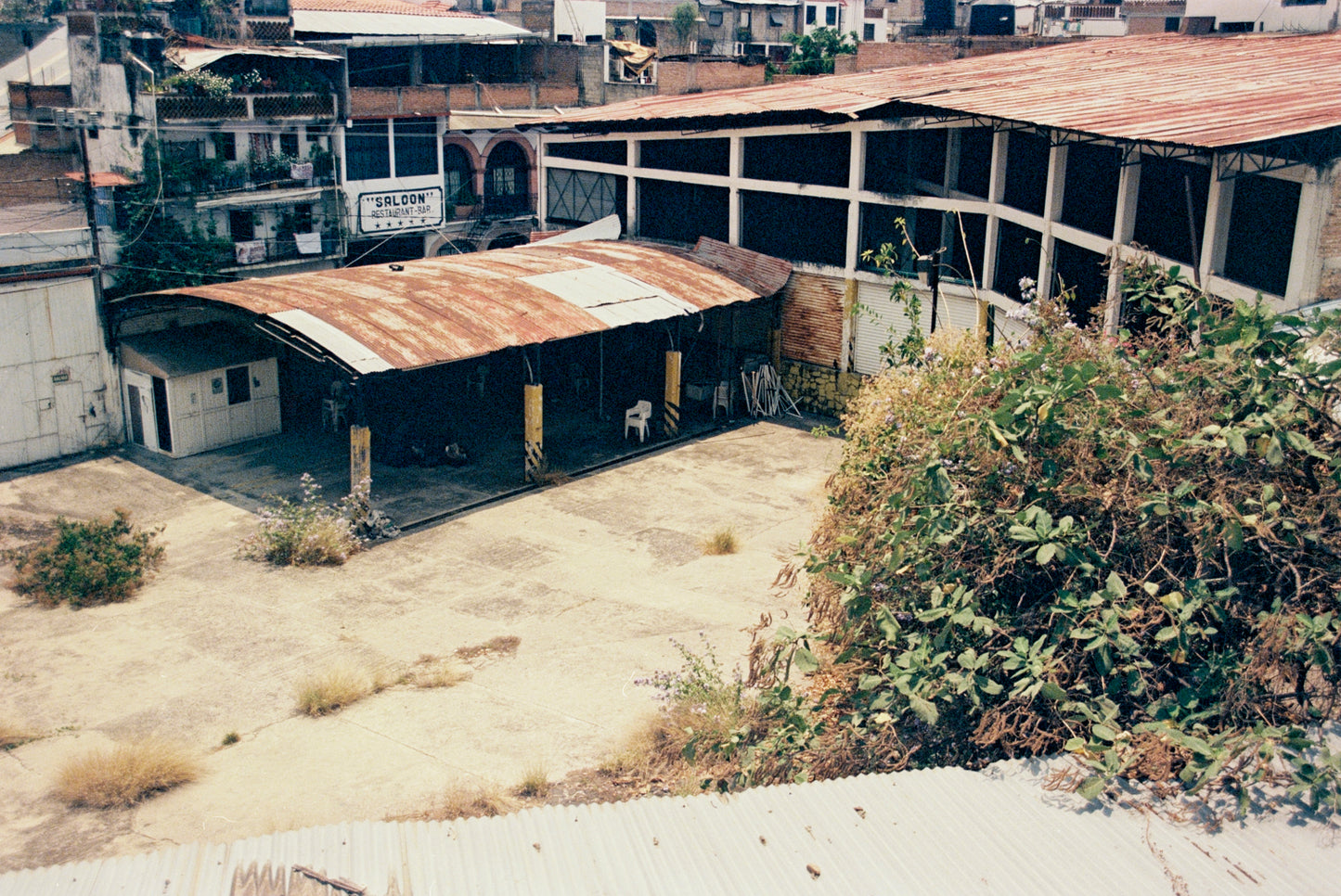 Fuji Fim Vago x Foto Hércules F64D 35mm ECN2