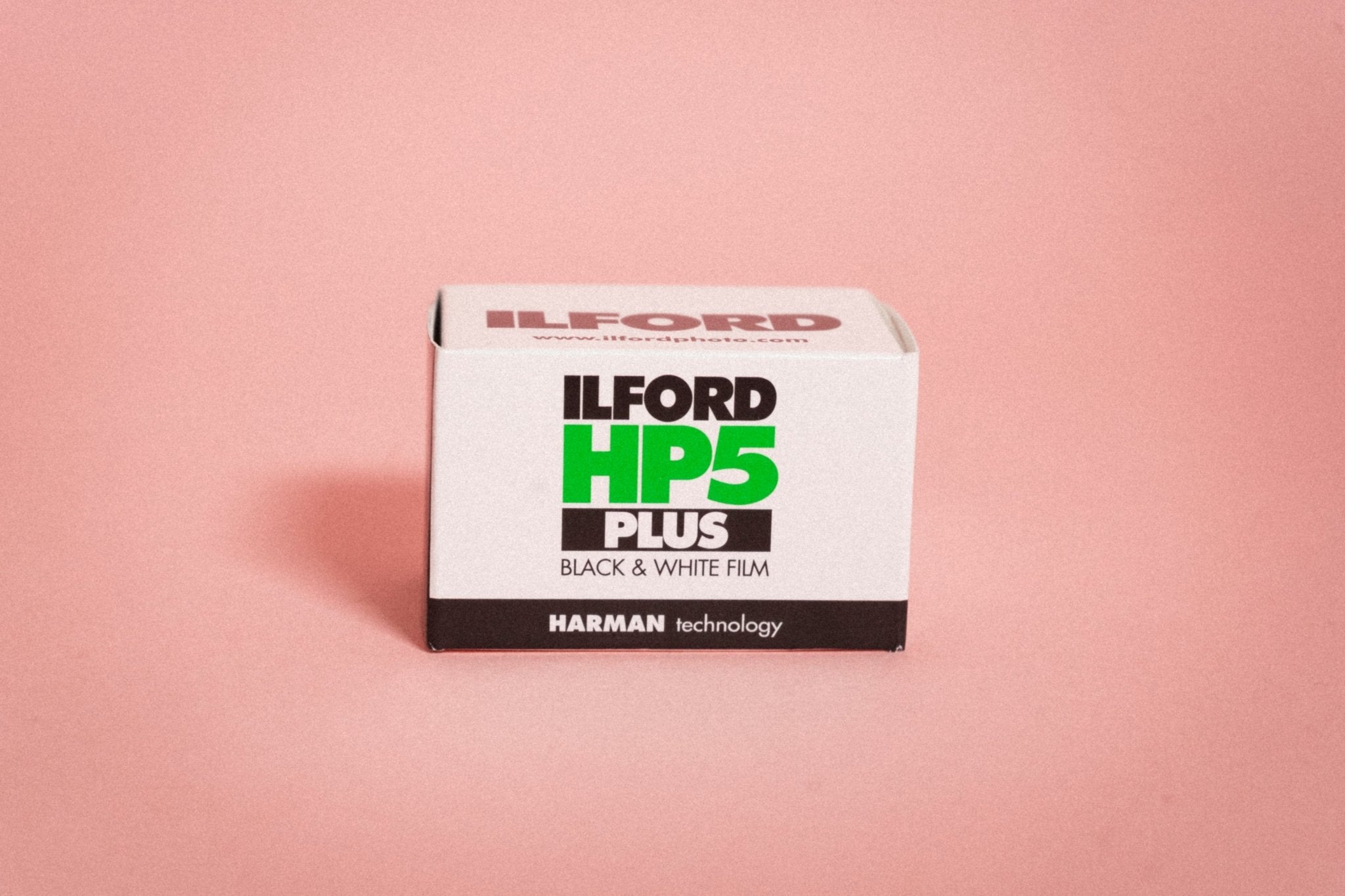 Ilford HP5+ 400 B&N 35mm