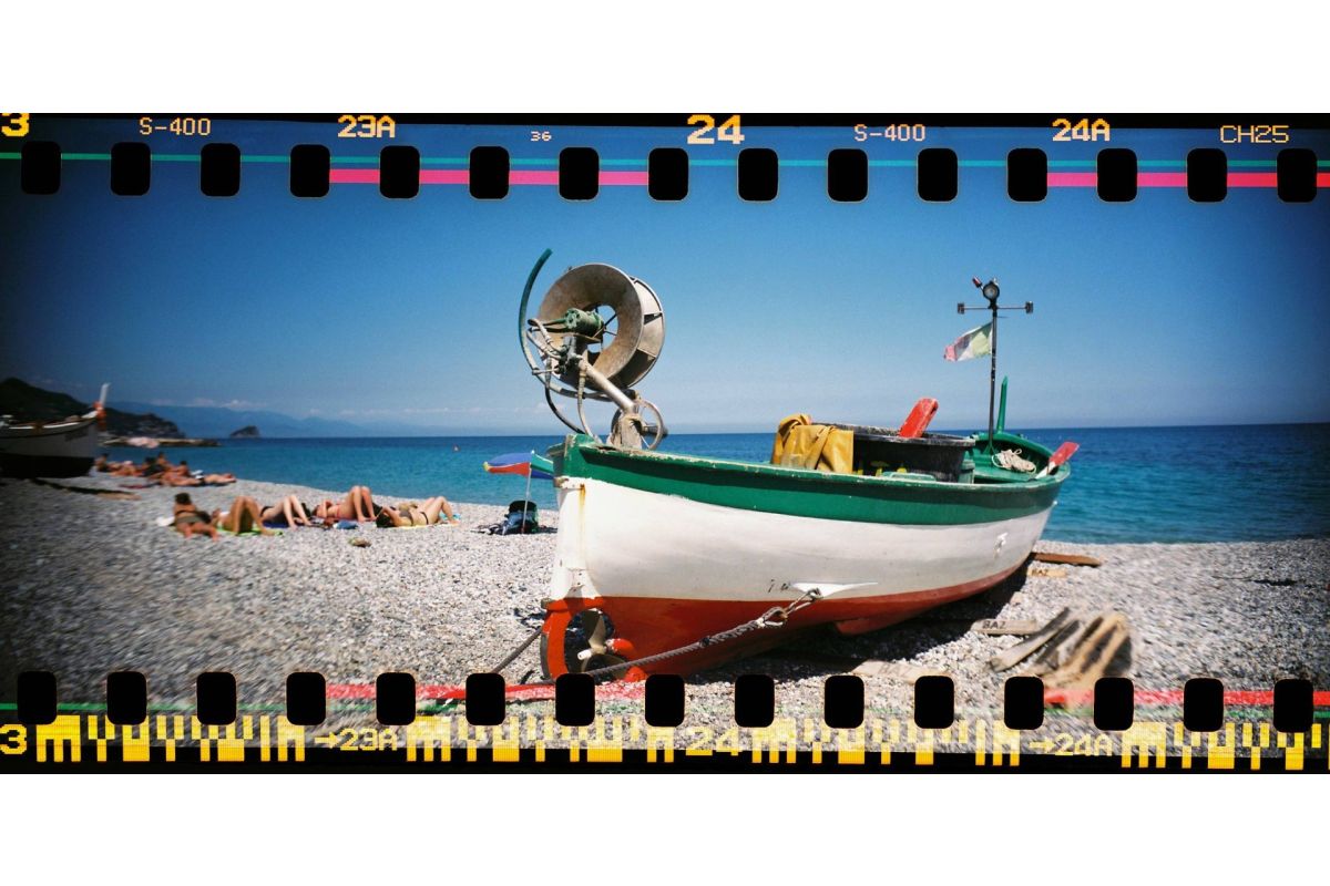 Lomography Sprocket Rocket Camera - Negra