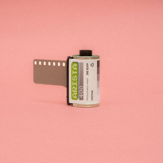 Arista 400 Carga 35mm B/N 36exp