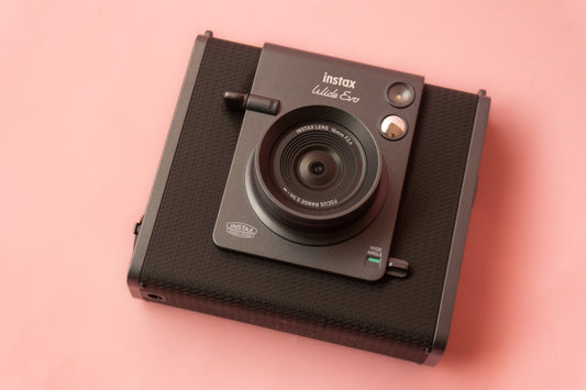 Fujifilm Instax Wide Evo Cámara Instantanea