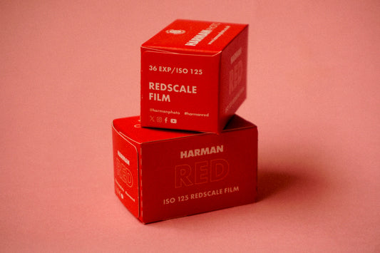 Harman Red 125 ISO Película Color Redscale C41 35mm 36 Exp