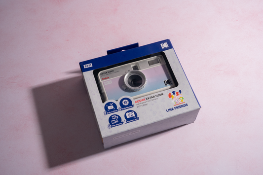 BT21 Kodak Ektar BTS cámara half frame edición especial