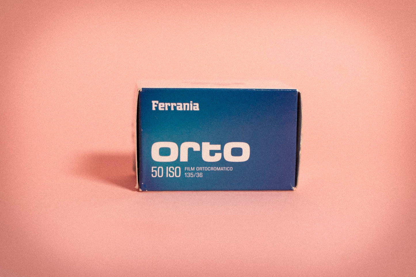 Ferrania-orto-50-blanco y negro-pelicula-25mm-36-exp