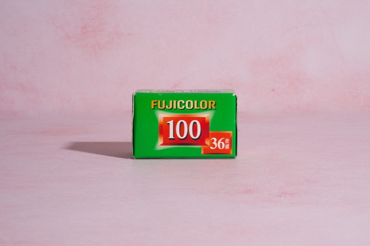 Fujifilm Fuji 100 Edición Japonesa Película Color C41 35mm 36exp