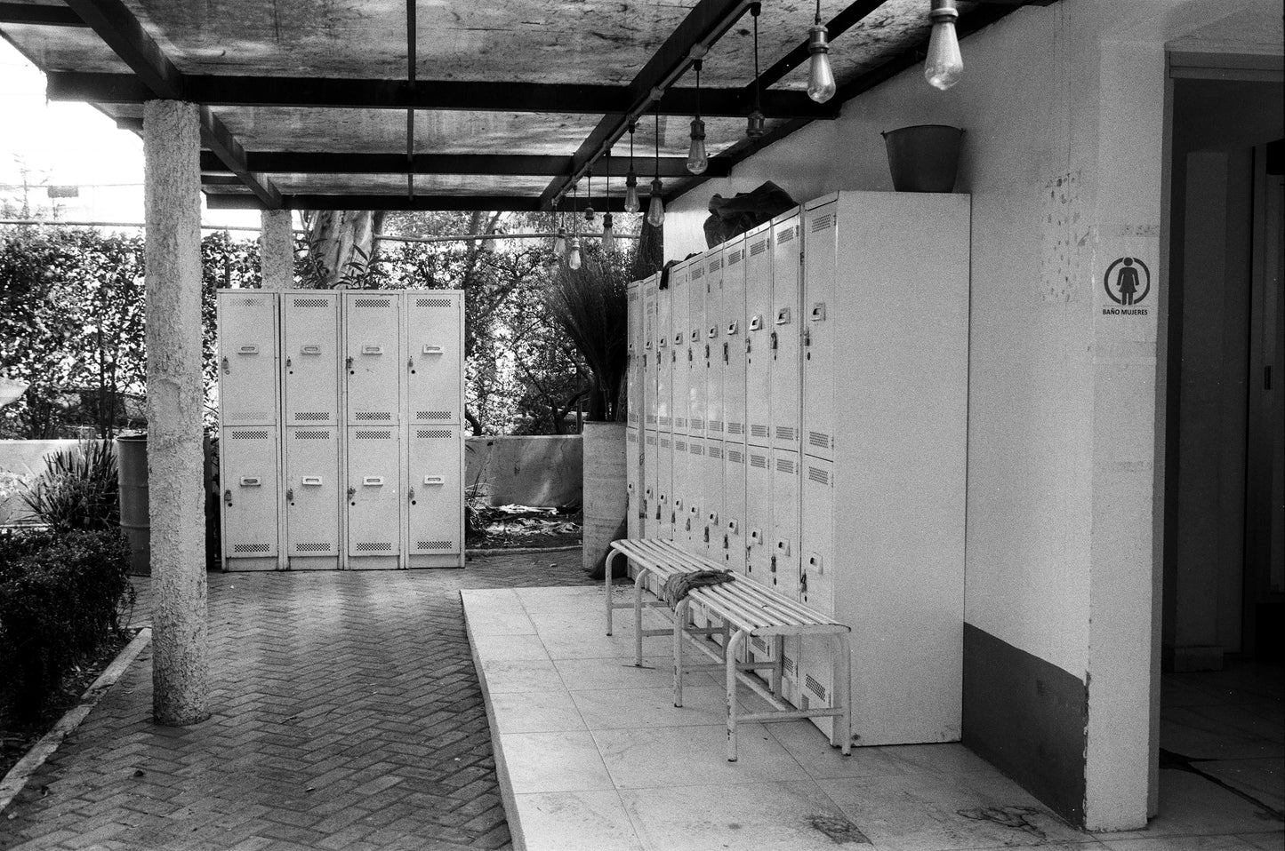 Kentmere PAN 100 Película b/n 35mm 36exp
