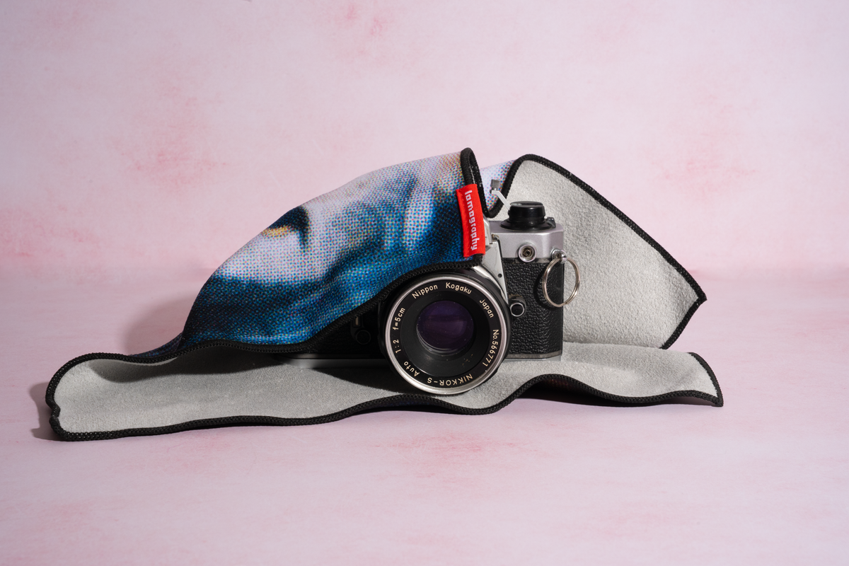 Lomo Universal protective camera wrap