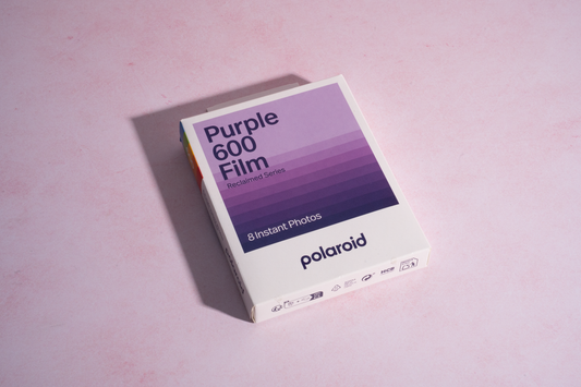 Polaroid Color 600 Reclaimed Series Purple Cartucho con 8 exposiciones