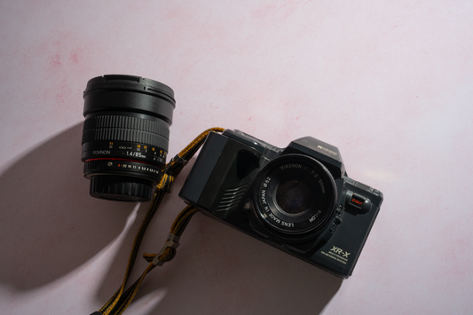 Ricoh XR-X Kit con dos lentes