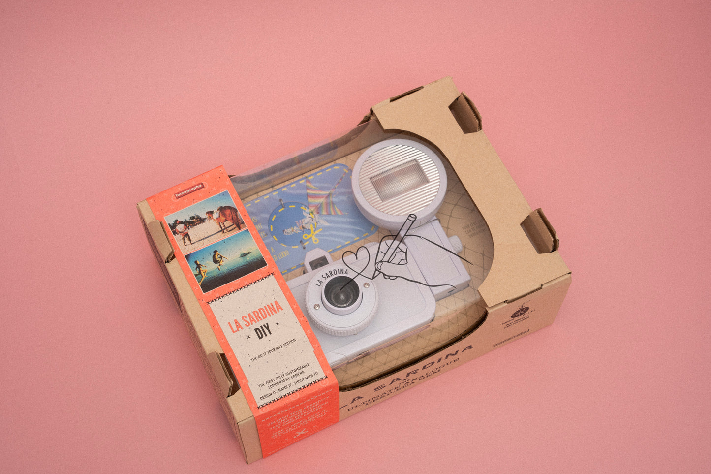 Cámara Lomography La Sardina & Flash – DIY