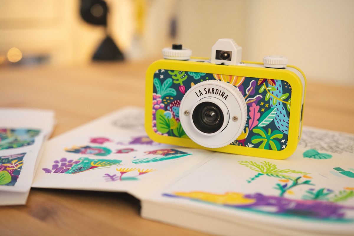 Cámara Lomography La Sardina & Flash – DIY