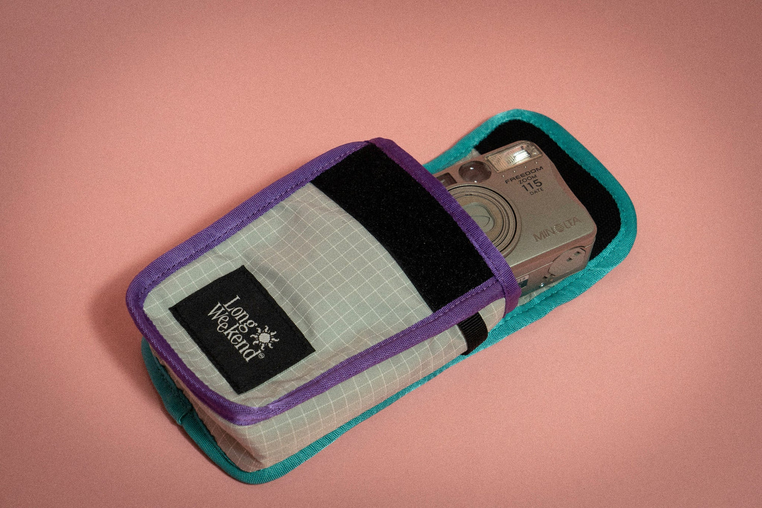 Long Weekend - Long Weekend Pouch Funda para Cámara Point&Shoot - Morado