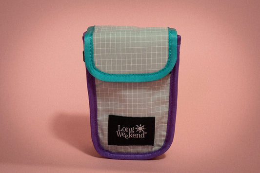 Long Weekend - Long Weekend Pouch Funda para Cámara Point&Shoot - Morado